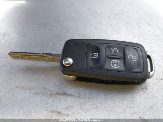 1VWCT7A34HC066435 Volkswagen Passat 1.8t Sel Premium