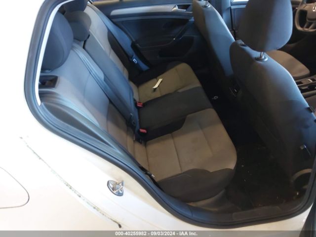 WVWKP7AU5GW907848 Volkswagen E-golf Se