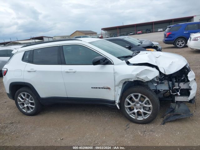 3C4NJDFN5RT113424 Jeep Compass Latitude Lux Fwd