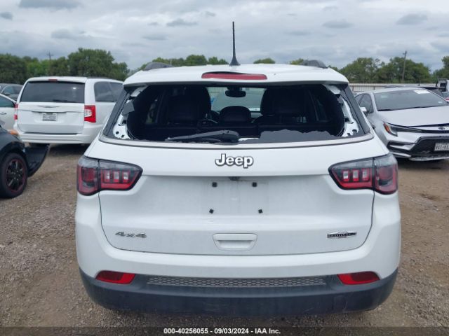 3C4NJDFN5RT113424 Jeep Compass Latitude Lux Fwd