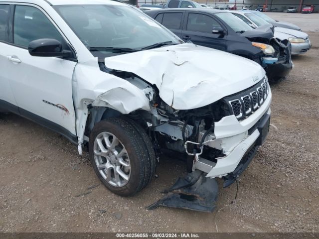 3C4NJDFN5RT113424 Jeep Compass Latitude Lux Fwd