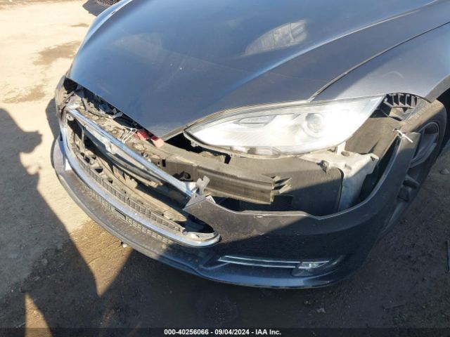 5YJSA1H19EFP61630 Tesla Model S P85