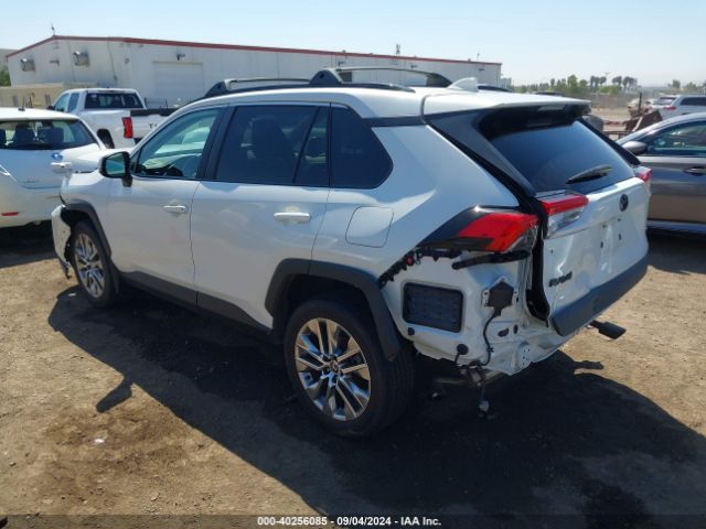 2T3C1RFV6NW197518 Toyota Rav4 Xle Premium