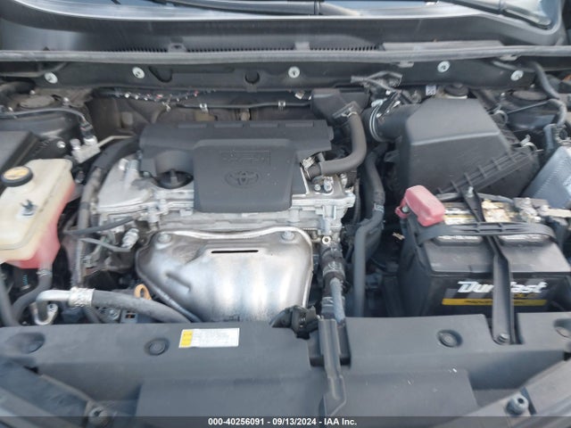 Toyota RAV4 LE 2018 2T3ZFREV9JW427107 Image 10