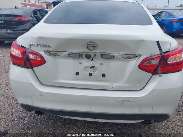 Nissan Altima 2.5 S 2016 1N4AL3APXGN342339 Image 12