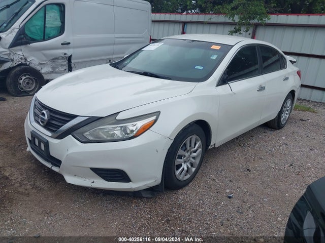 Nissan Altima 2.5 S 2016 1N4AL3APXGN342339 Image 2