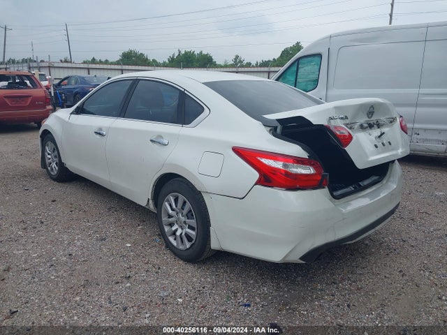 Nissan Altima 2.5 S 2016 1N4AL3APXGN342339 Image 3