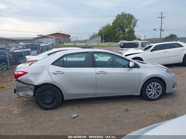 Toyota COROLLA LE 2019 5YFBURHE7KP944162 Image 13