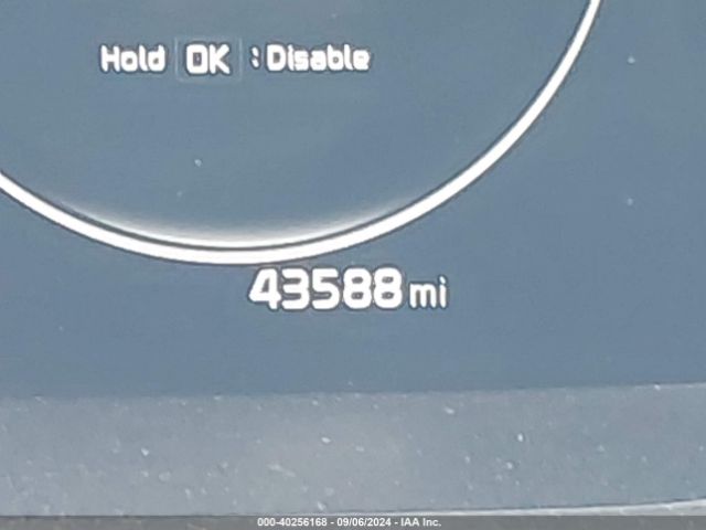5XYRKDLF5PG172098 KIA SORENTO SX