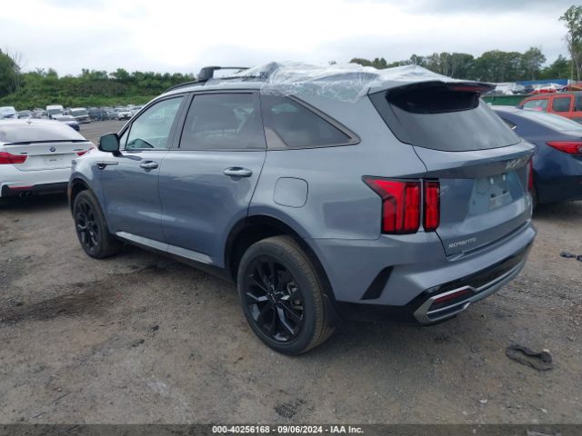 5XYRKDLF5PG172098 KIA SORENTO SX