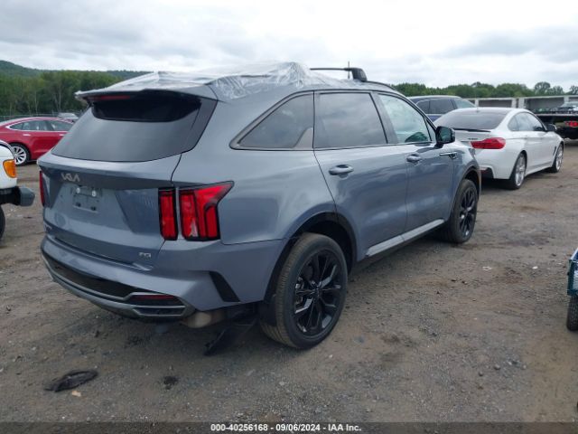5XYRKDLF5PG172098 KIA SORENTO SX