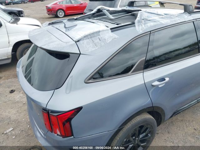 5XYRKDLF5PG172098 KIA SORENTO SX
