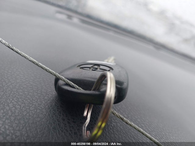 Toyota COROLLA LE 2015 5YFBURHE7FP240193 Image 11