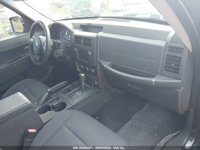 40256207 :رقم المزاد ، 1C4PJMAK3CW165321 vin ، 2012 Jeep Liberty Sport مزاد بيع