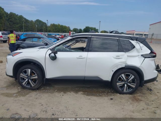 JN8BT3CAXRW353091 Nissan Rogue Sl Fwd