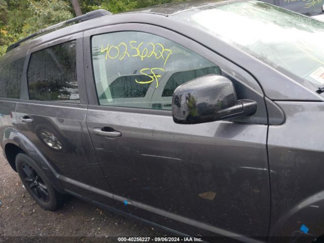 3C4PDCBB4KT784241 Dodge JOURNEY SE
