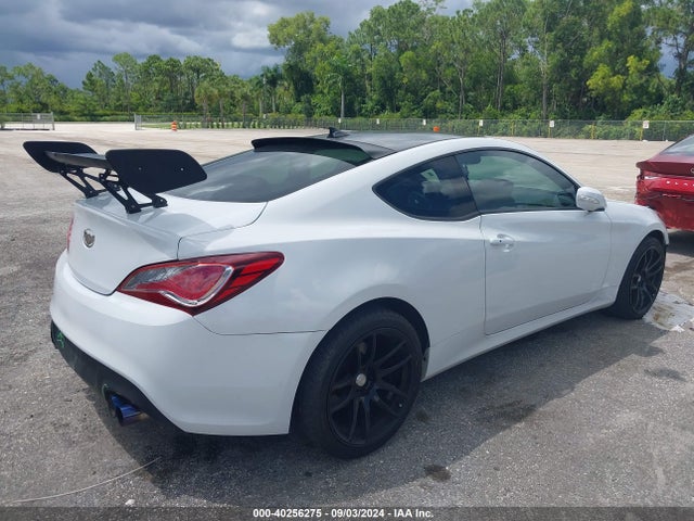 Hyundai Genesis 3.8 Base 2015 KMHHU6KJ7FU125140 Image 4