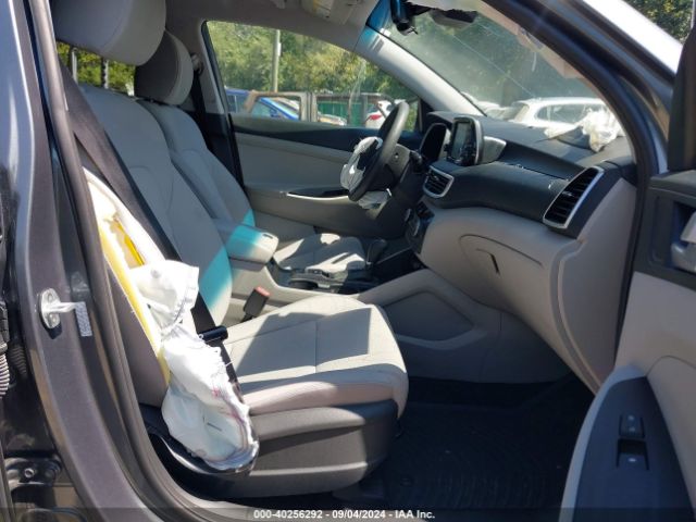 KM8J33A41KU969506 Hyundai Tucson Value