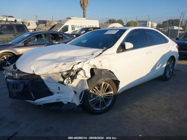Toyota CAMRY SE 2016 4T1BF1FK8GU215324 Image 2