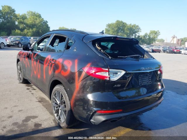 ZN661YUS3KX314915 Maserati Levante S Gransport