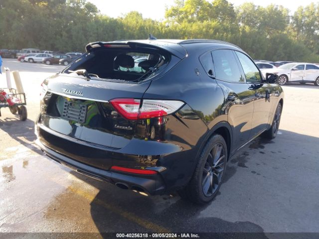 ZN661YUS3KX314915 Maserati Levante S Gransport