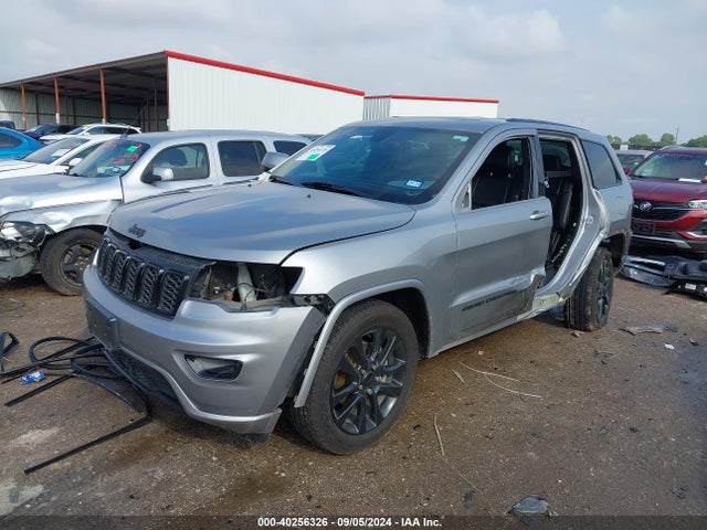 1C4RJEAG1HC722195 Jeep Grand Cherokee Altitude 4x2