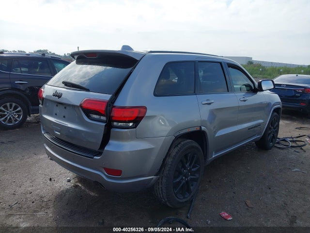 1C4RJEAG1HC722195 Jeep Grand Cherokee Altitude 4x2
