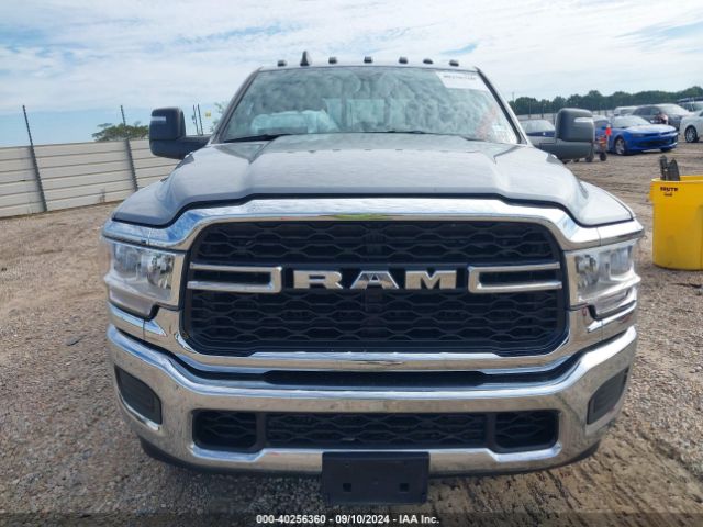 3C6UR5CJ7RG235083 RAM 2500 Tradesman  4x4 6'4 Box