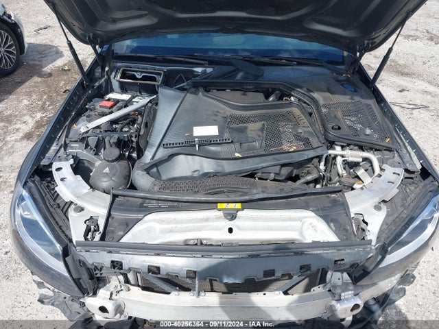 55SWF4JB0HU228978 Mercedes-Benz C 300 Luxury/sport