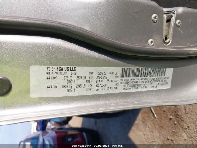 3C4NJCCB8KT662819 Jeep Compass Limited Fwd