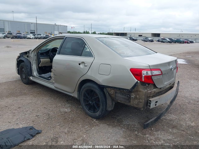 Toyota CAMRY LE 2014 4T4BF1FK4ER397543 Image 3