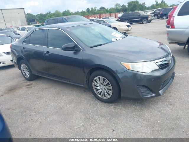 Toyota CAMRY LE 2014 4T1BF1FK9EU424584 Image 1