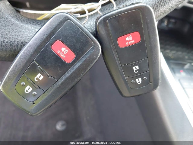 Toyota Rav4 Xle 2019 JTMP1RFV9KD005566 Image 11