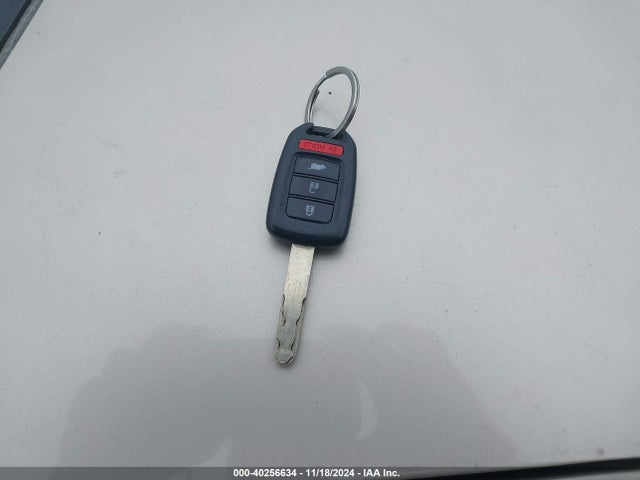 Honda CR-V LX 2019 2HKRW5H33KH409360 Image 11