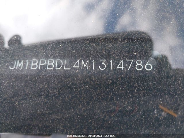 JM1BPBDL4M1314786 Mazda Mazda3 Premium
