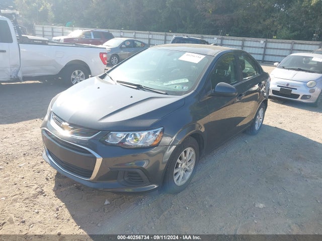 Chevrolet Sonic Lt Auto 2017 1G1JD5SG6H4118860 Image 2