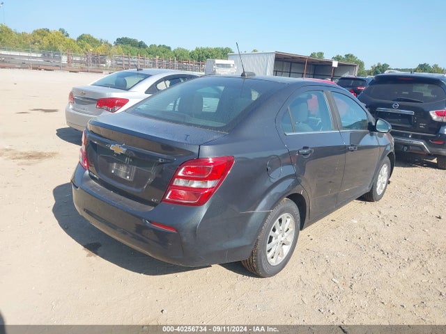 Chevrolet Sonic Lt Auto 2017 1G1JD5SG6H4118860 Image 4