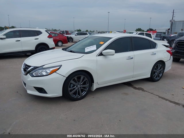 Nissan Altima 2.5 Sr 2018 1N4AL3AP6JC272857 Image 2
