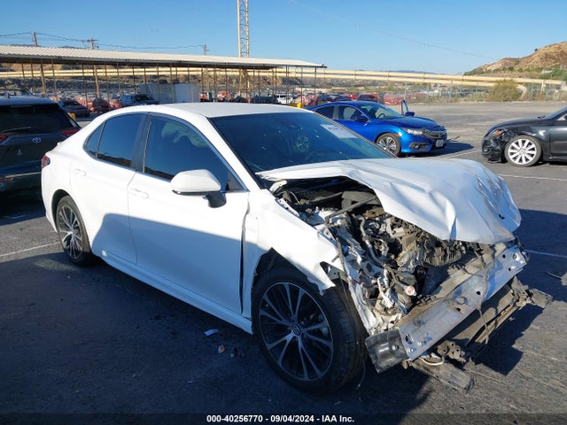 2019 4T1B11HK0KU724876 zdjęcie główne