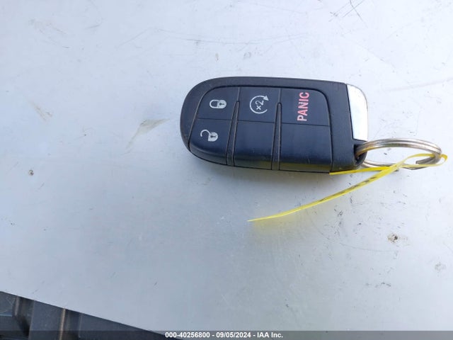 ZACCJABT3FPB93738 Jeep Renegade Latitude