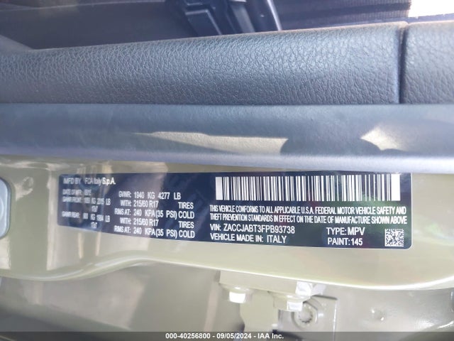 ZACCJABT3FPB93738 Jeep Renegade Latitude