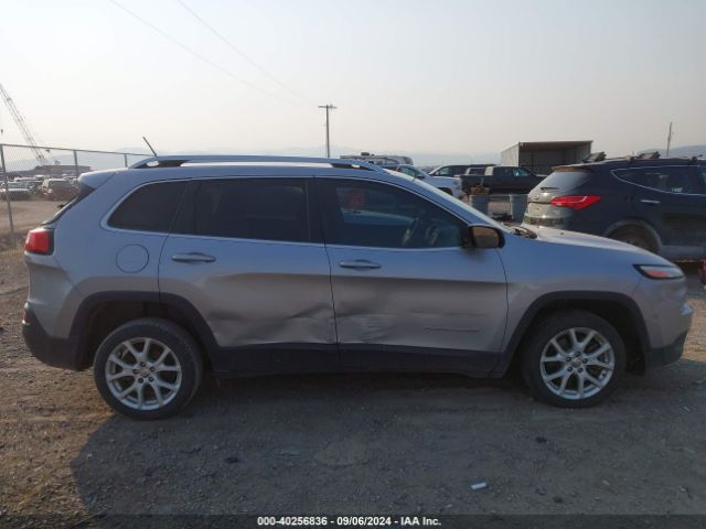 1C4PJLCB9JD604764 Jeep Cherokee Latitude Fwd
