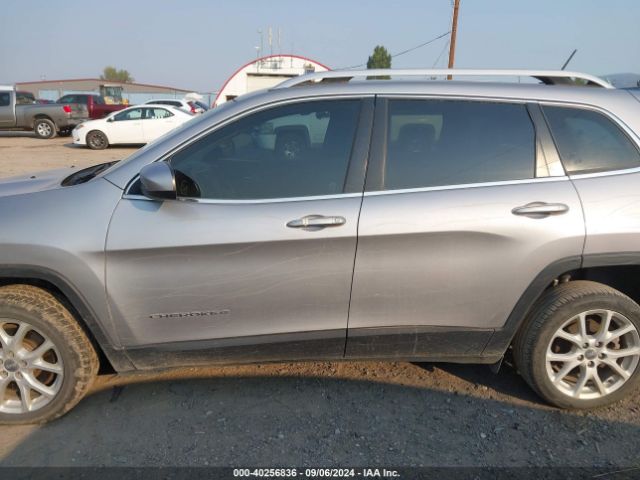 1C4PJLCB9JD604764 Jeep Cherokee Latitude Fwd