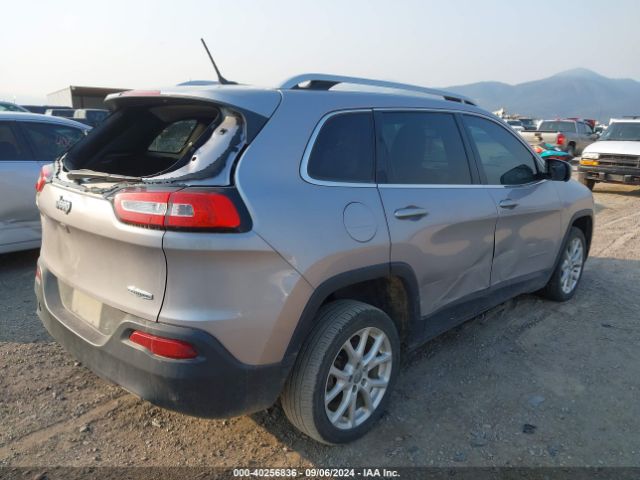 1C4PJLCB9JD604764 Jeep Cherokee Latitude Fwd