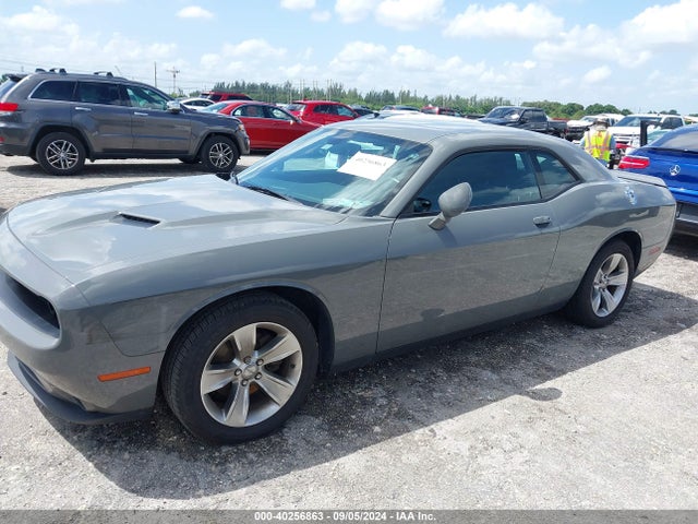 Dodge Challenger Sxt 2018 2C3CDZAG1JH315960 Image 13