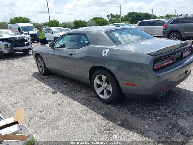 Dodge Challenger Sxt 2018 2C3CDZAG1JH315960 Image 3