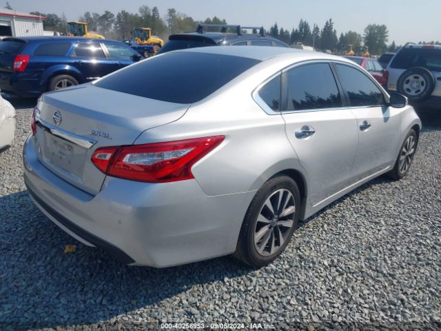 1N4AL3AP7HC195801 Nissan Altima 2.5/2.5 S/2.5 Sl/2.5 Sr/2.5 Sv