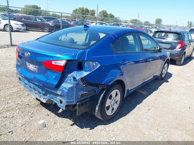 KIA FORTE LX 2015 KNAFX4A64F5302111 Image 4