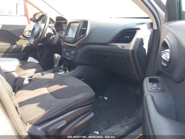 1C4PJMCSXFW750673 Jeep Cherokee Latitude Altitude