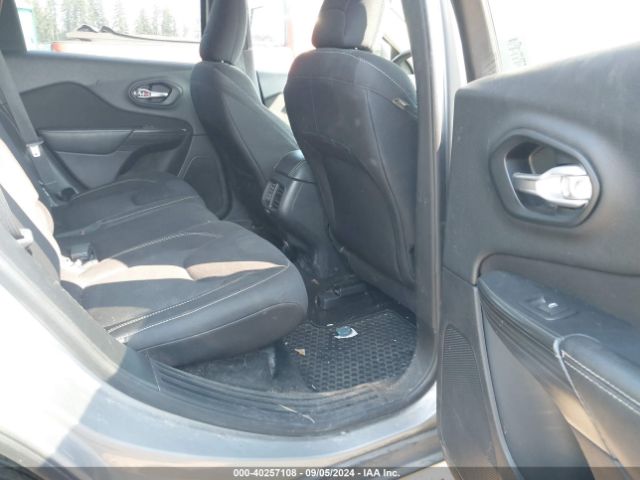1C4PJMCSXFW750673 Jeep Cherokee Latitude Altitude